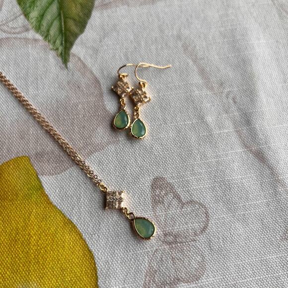 Chalcedony Opal Mint Sea Green Diamond Square Drop Art Deco Romantic Jewelry Set - Picture 5 of 6
